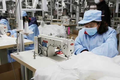 陕西咸阳首家医用一次性防护服生产企业获批